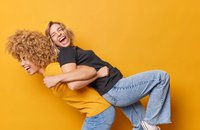 Esc in Grecia su advocacy, comunicazione digitale ed educazione per 3 mesi