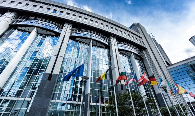 Sono aperte le candidature per i Tirocini Robert Schuman presso il Parlamento europeo!